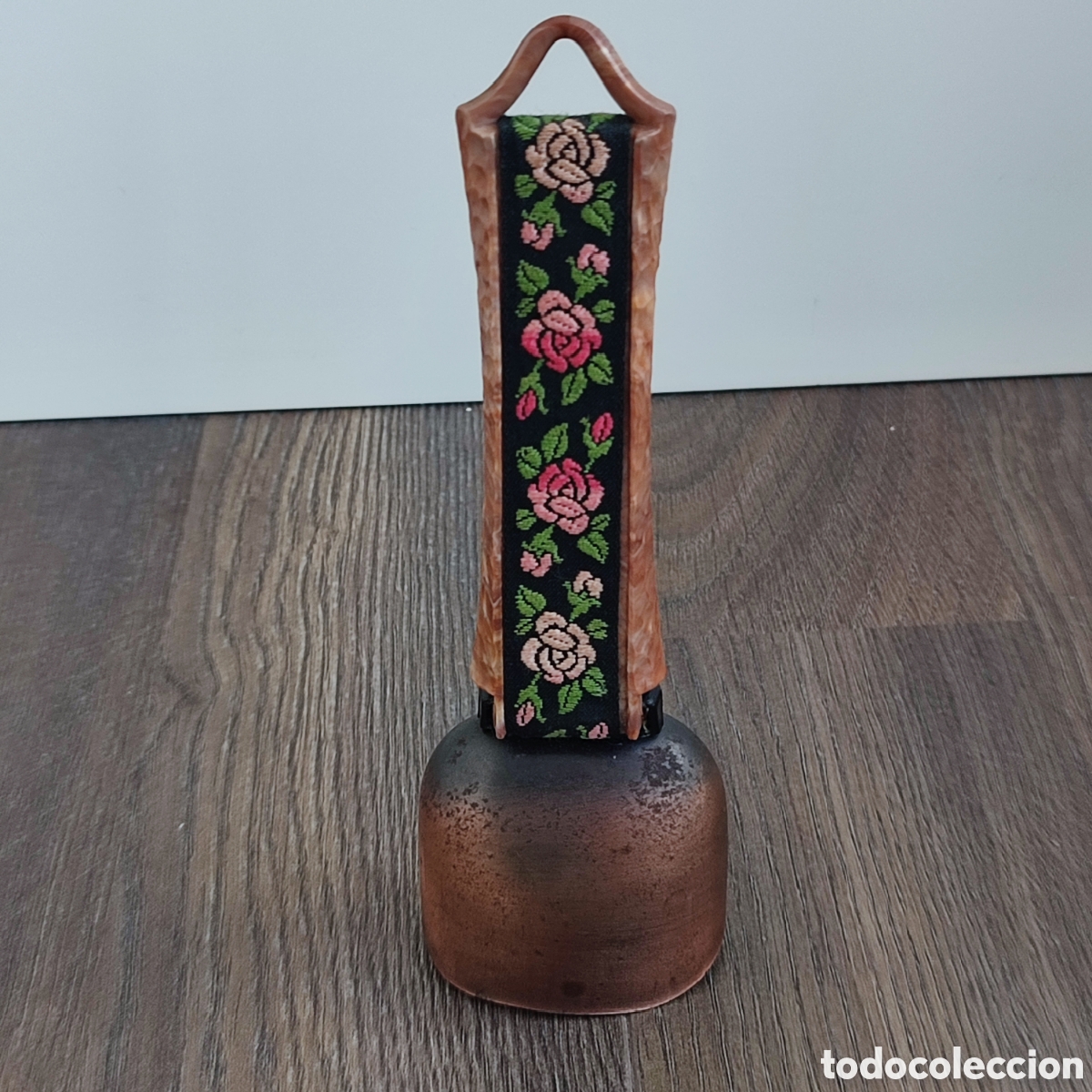 Vintage: Elegante cencerro ornamental. - Foto 9