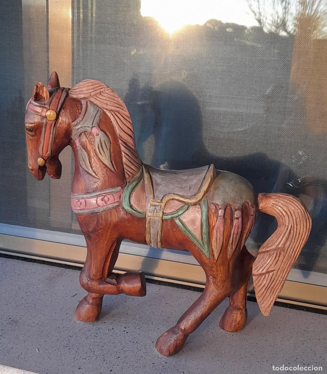 Vintage: CABALLO DE MADERA TALLADA GRANDES DIMENSIONES - Foto 1