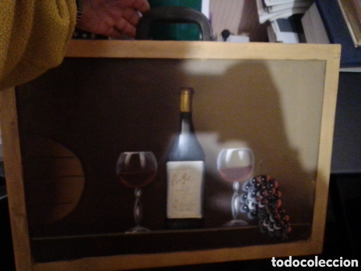 Vintage: Maleta de madera 57*37*13 cms. - Foto 1