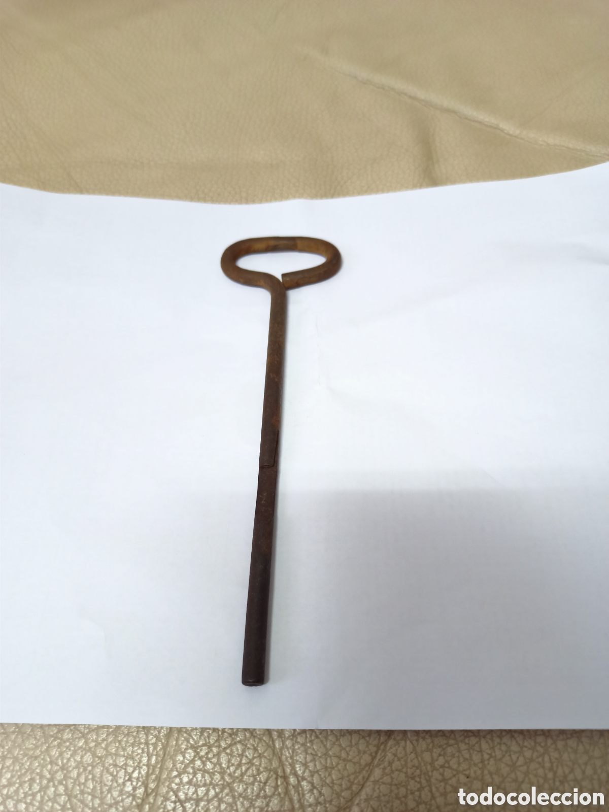 Vintage: Antiguo abrelatas y abrebotellas.