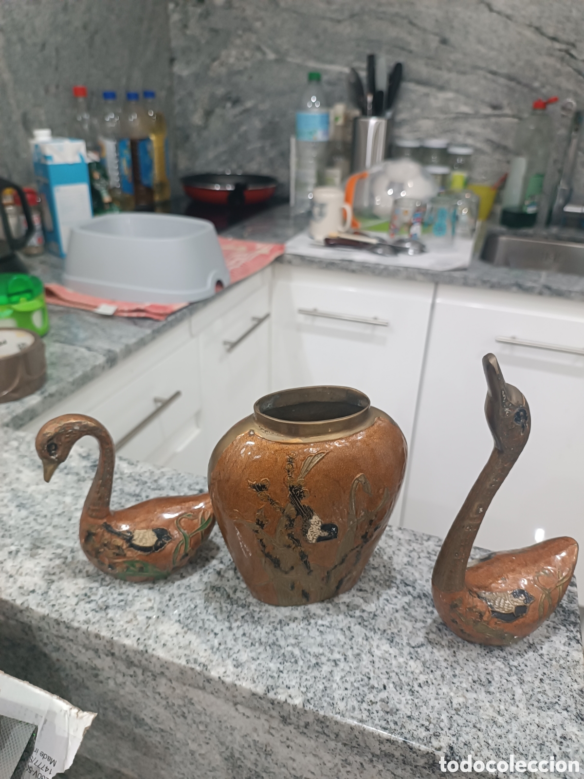 Vintage: Tres figuras de bronce pintadas a mano