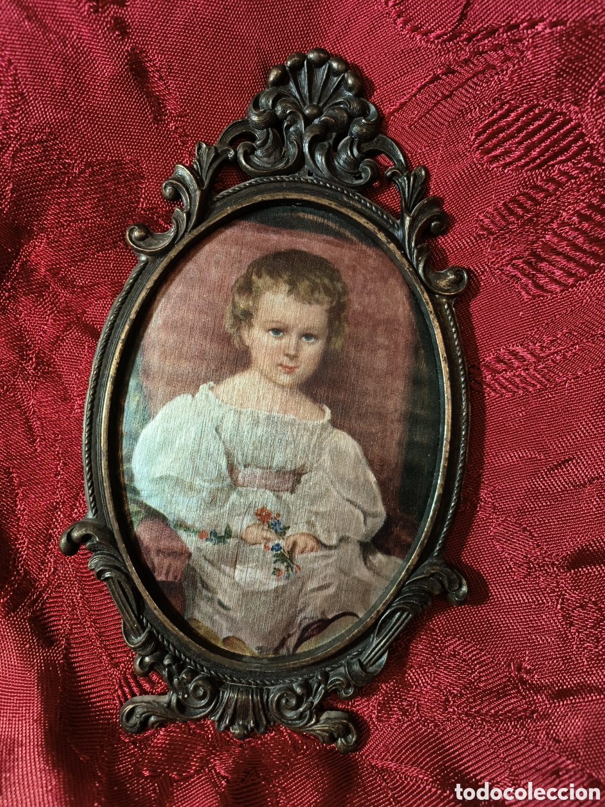 Vintage: Retrato ovalado de ni&ntilde;o - Foto 1
