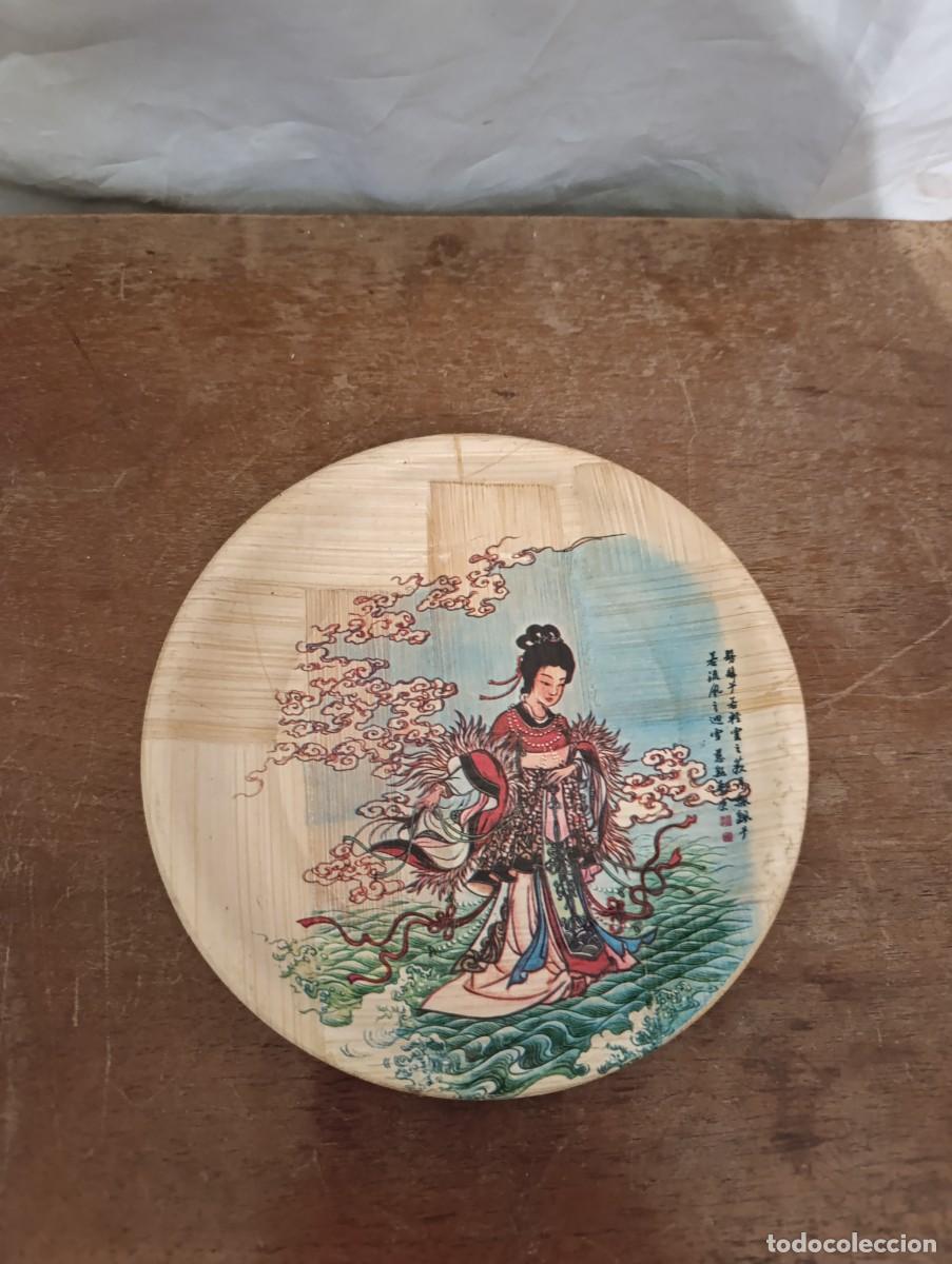 Vintage: Platillo de madera de bamb&uacute;. a&ntilde;os 80 - Foto 1