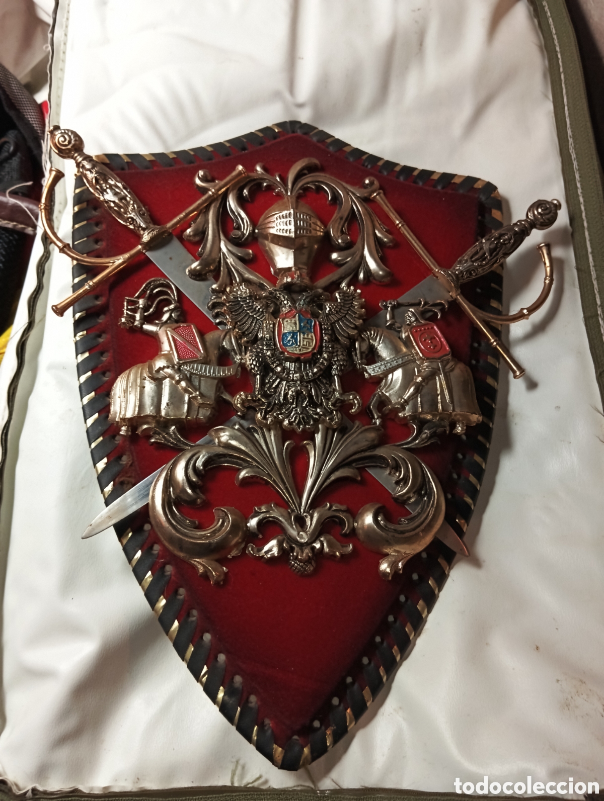 Vintage: Escudo de armas espa&ntilde;ol desconocido - Foto 2