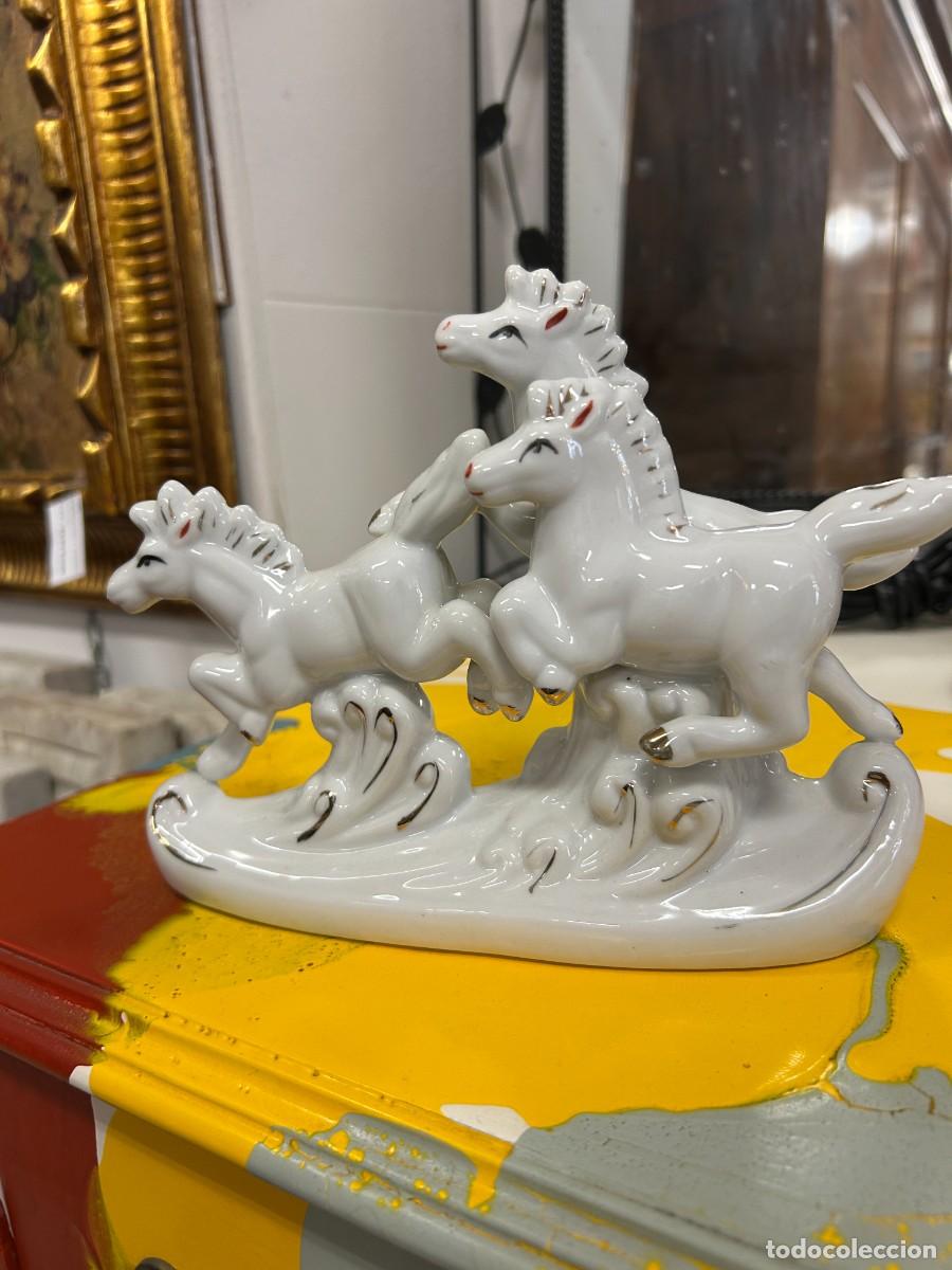 Vintage: Figura caballitos de cer&aacute;mica