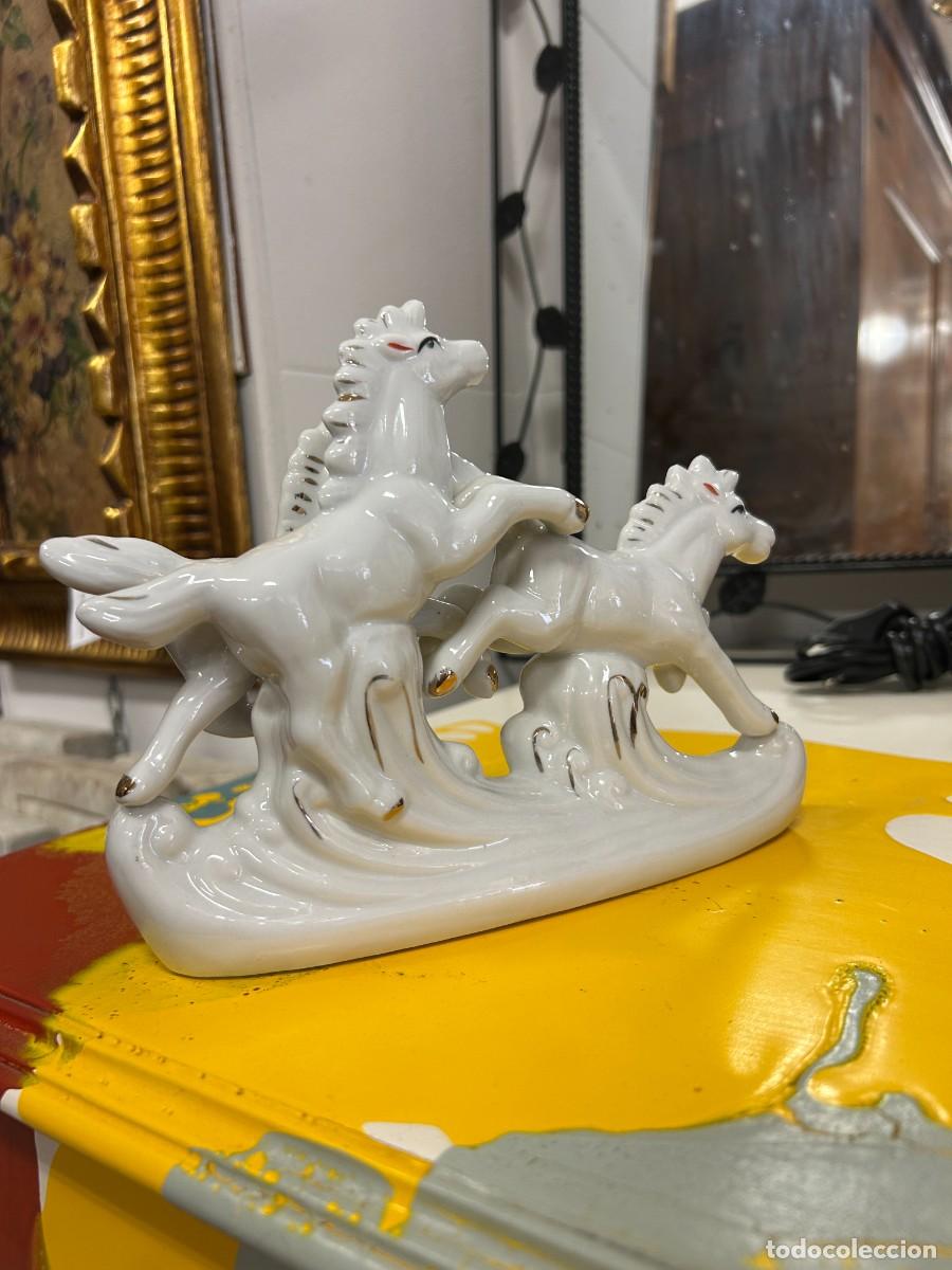 Vintage: Figura caballitos de cer&aacute;mica - Foto 3
