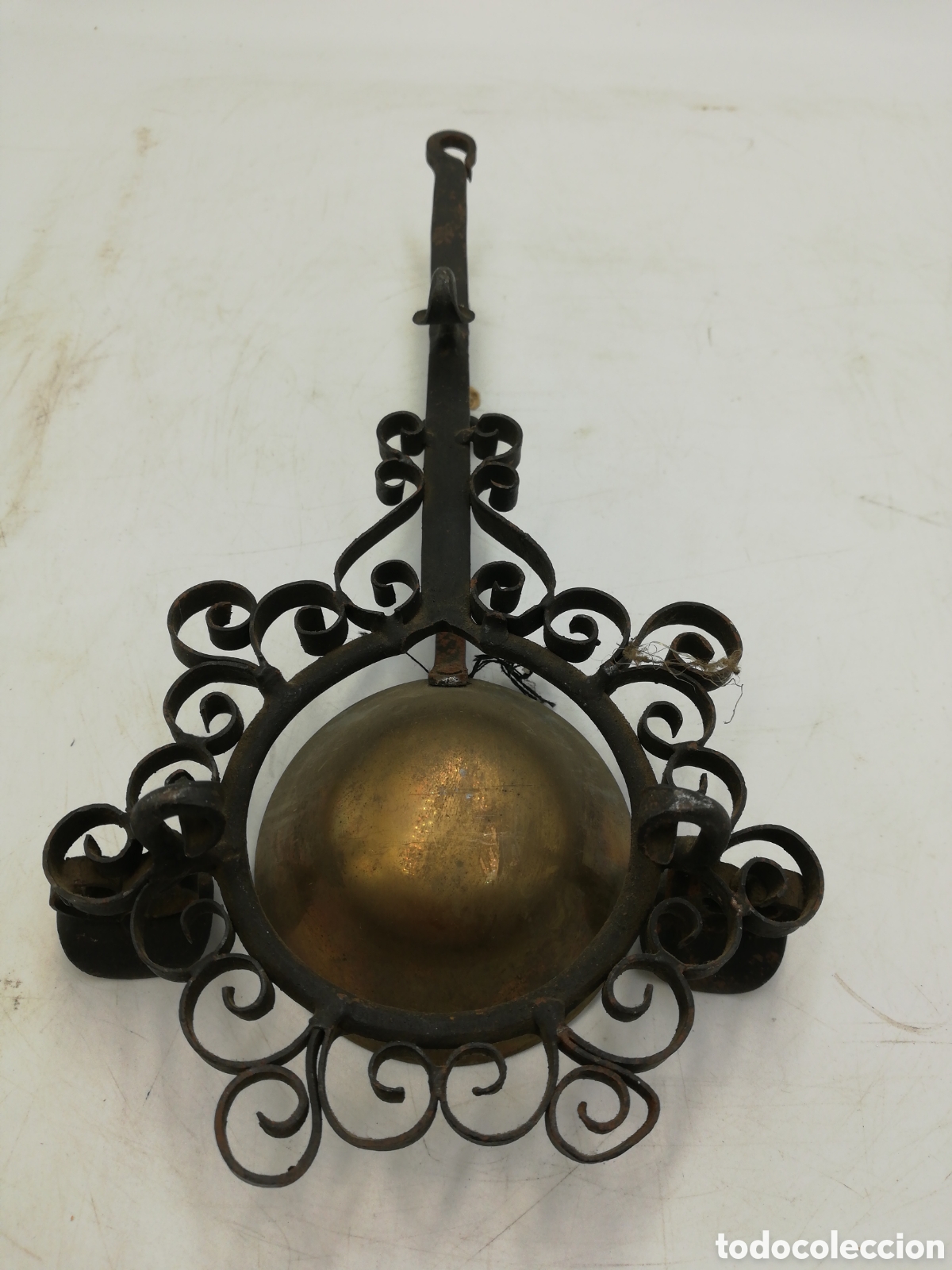 Vintage: Cenicero de dos piezas, lat&oacute;n y forja. - Foto 3