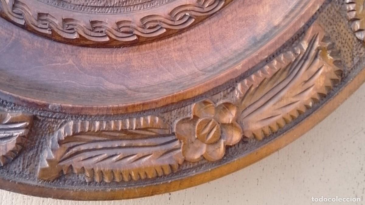 Vintage: Plato Tallado en Madera - Foto 9