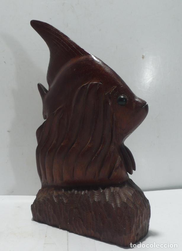 Vintage: pez tallado en madera - Foto 2