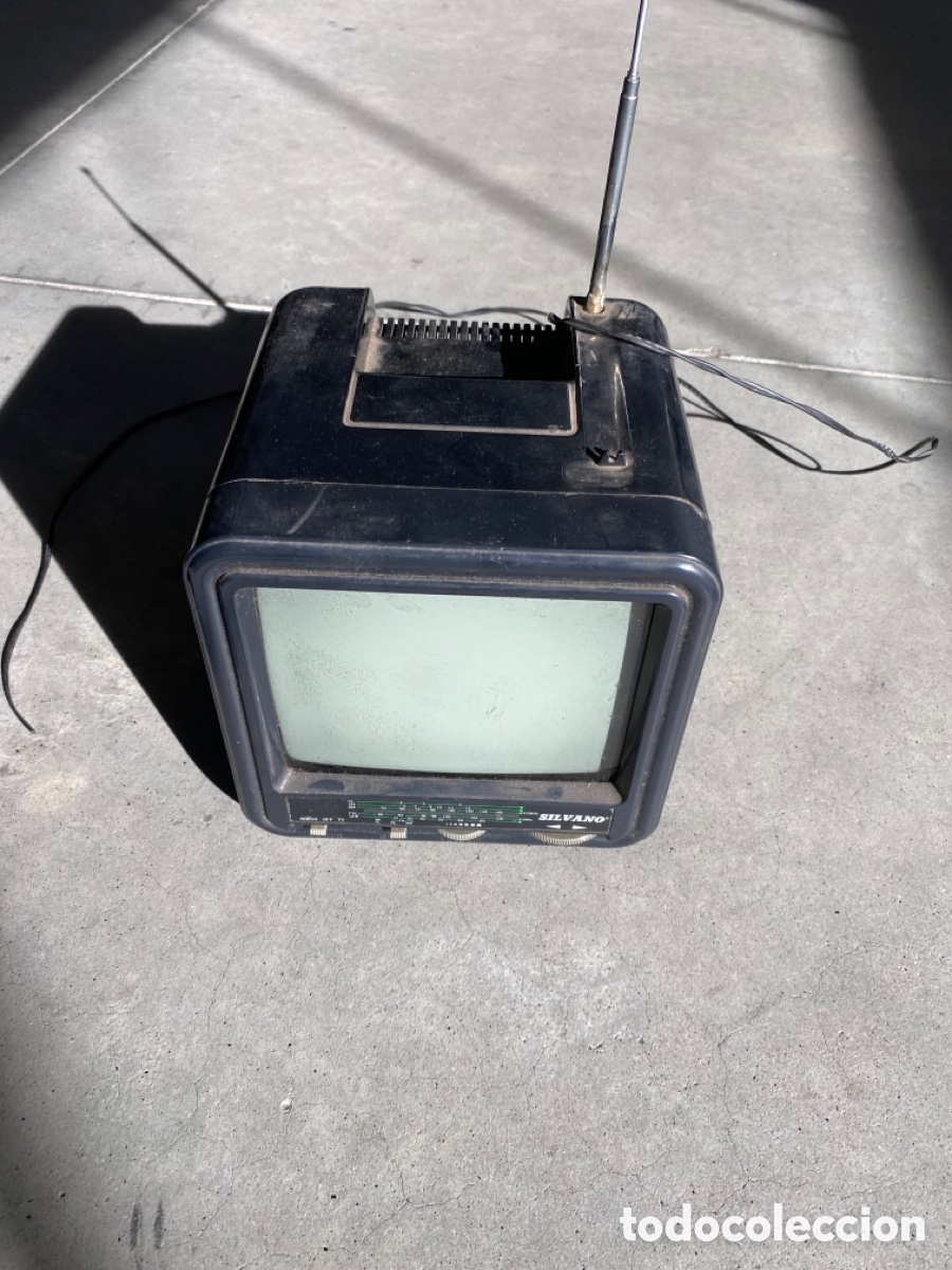 Vintage: Televisi&oacute;n y radio Silvano - Foto 1