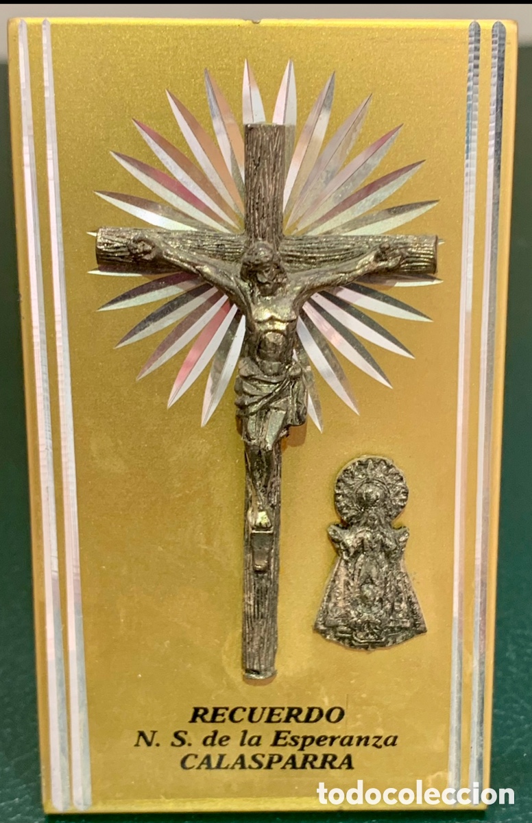 Vintage: Crucifijo de sobremesa. Recuerda de Nuestra Se&ntilde;ora de la Esperanza. Calasparra. A&ntilde;os 70.