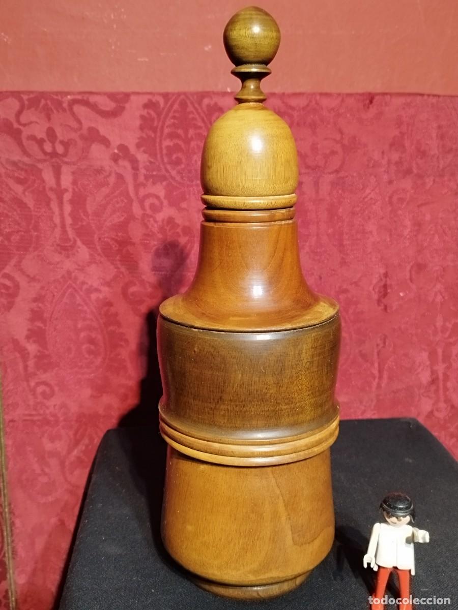 Vintage: BONITO BOTE FRASCO DE MADERA TORNEADA MADERA DE CEDRO 34 CM ALTO