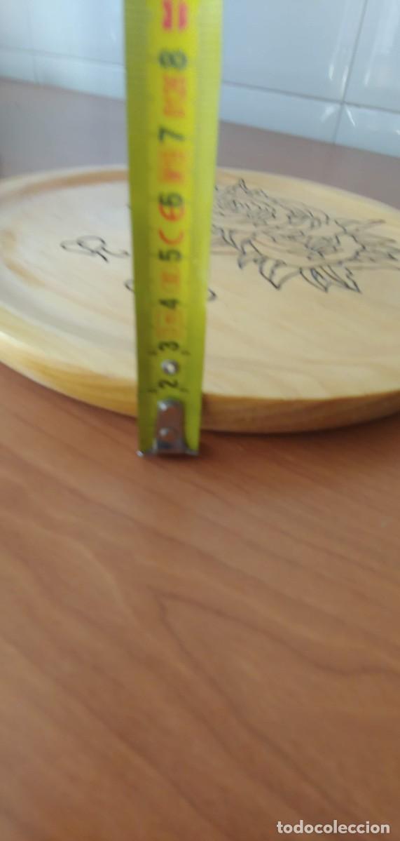 Vintage: Tabla d madera redonda,para quesos,decoracion. - Foto 4