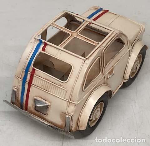 Vintage: Coche de chapa color blanco - Foto 3