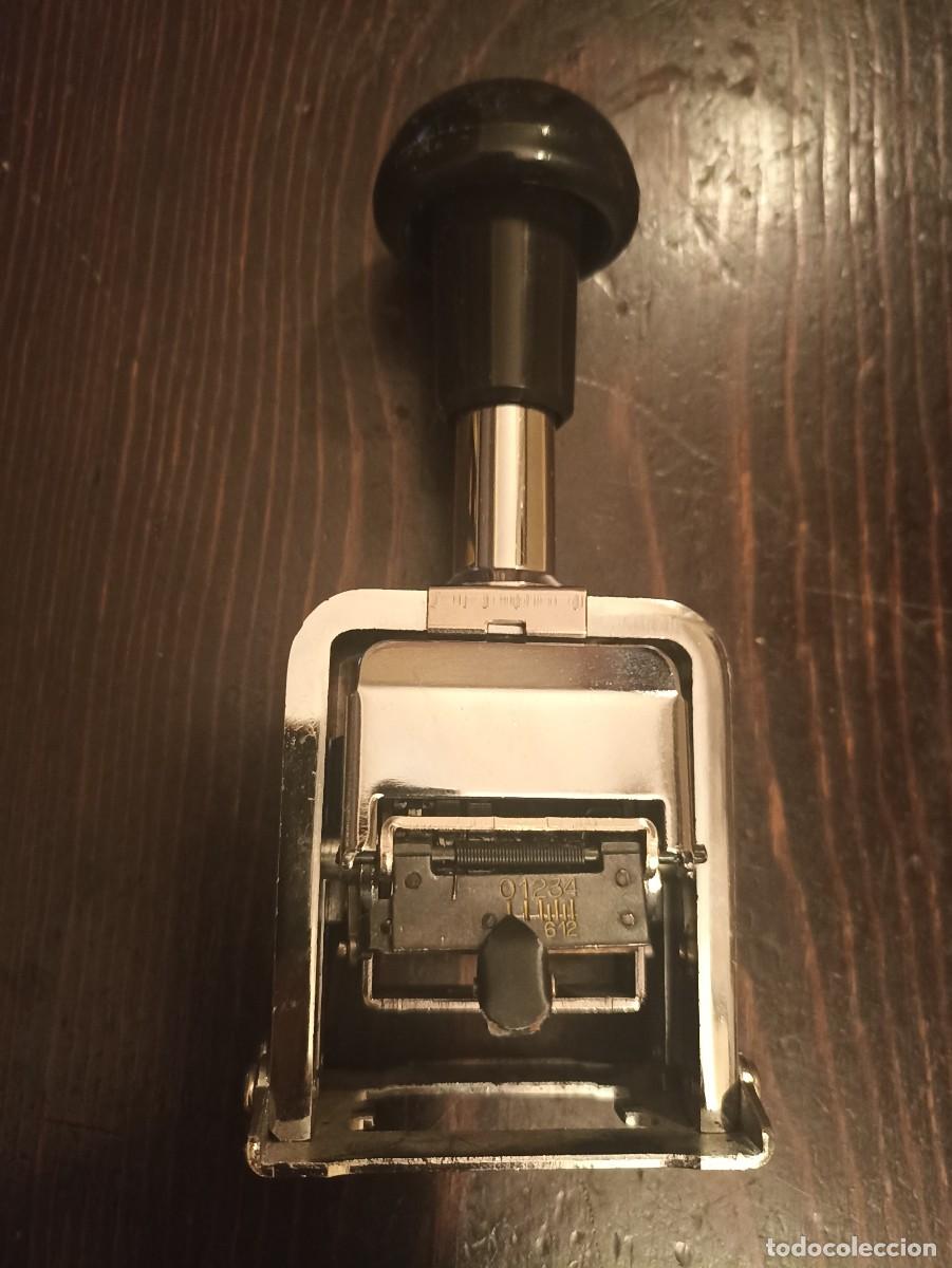 Vintage: SELLO TAMP&Oacute;N NUMERADOR ATOM - Foto 2