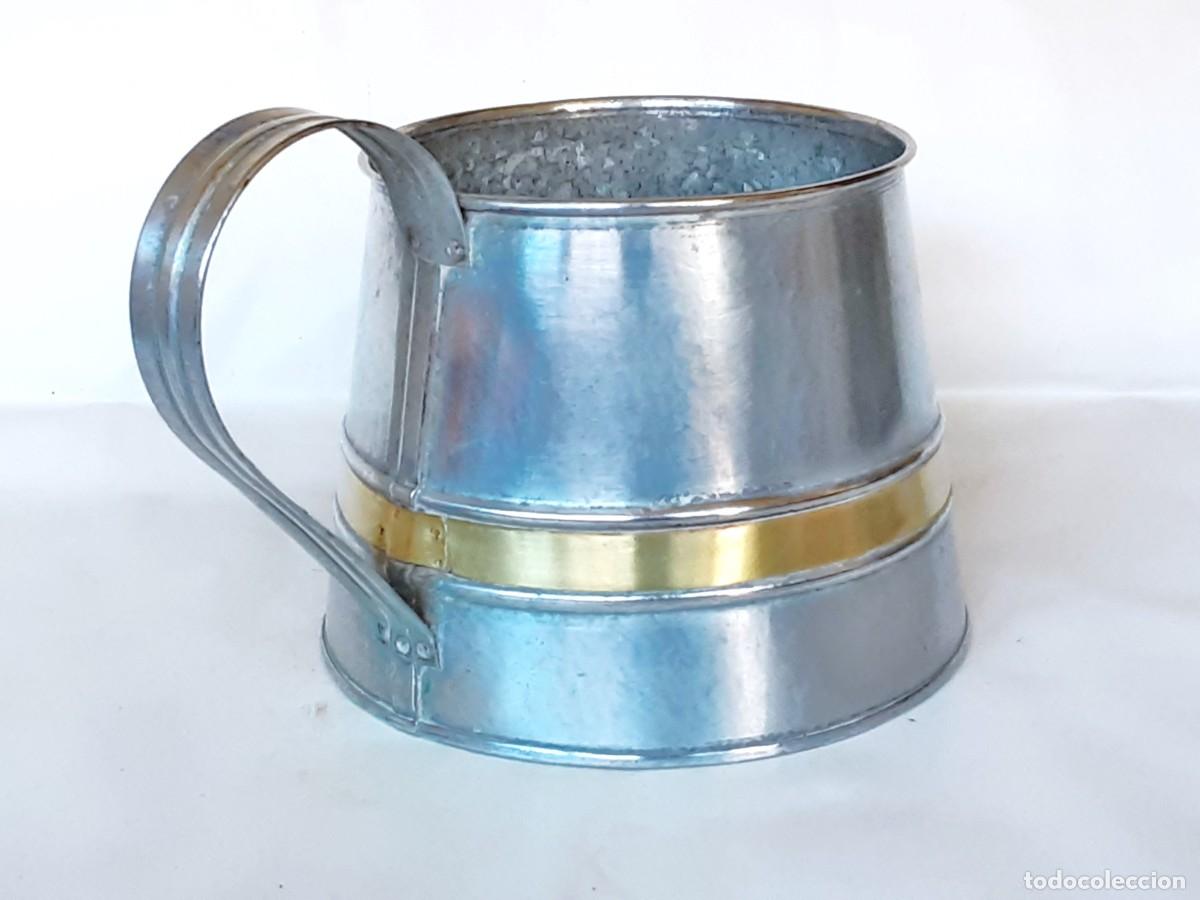 Vintage: RECIPIENTE DE CHAPA Y LATON - Foto 4