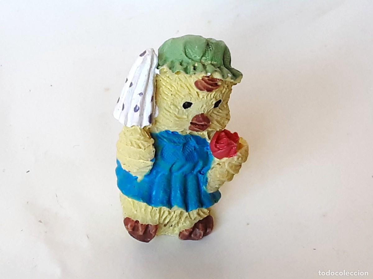 Vintage: FIGURA POLLITO DE RESINA - Foto 1