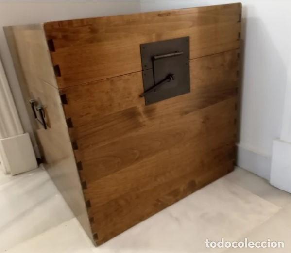 Vintage: Baul de madera clara - Foto 1