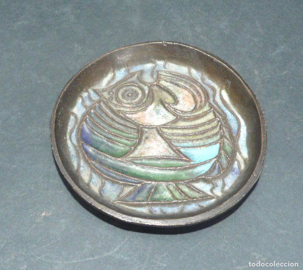 Vintage: PEQUE&Ntilde;O PLATITO EN BRONCE - Foto 1