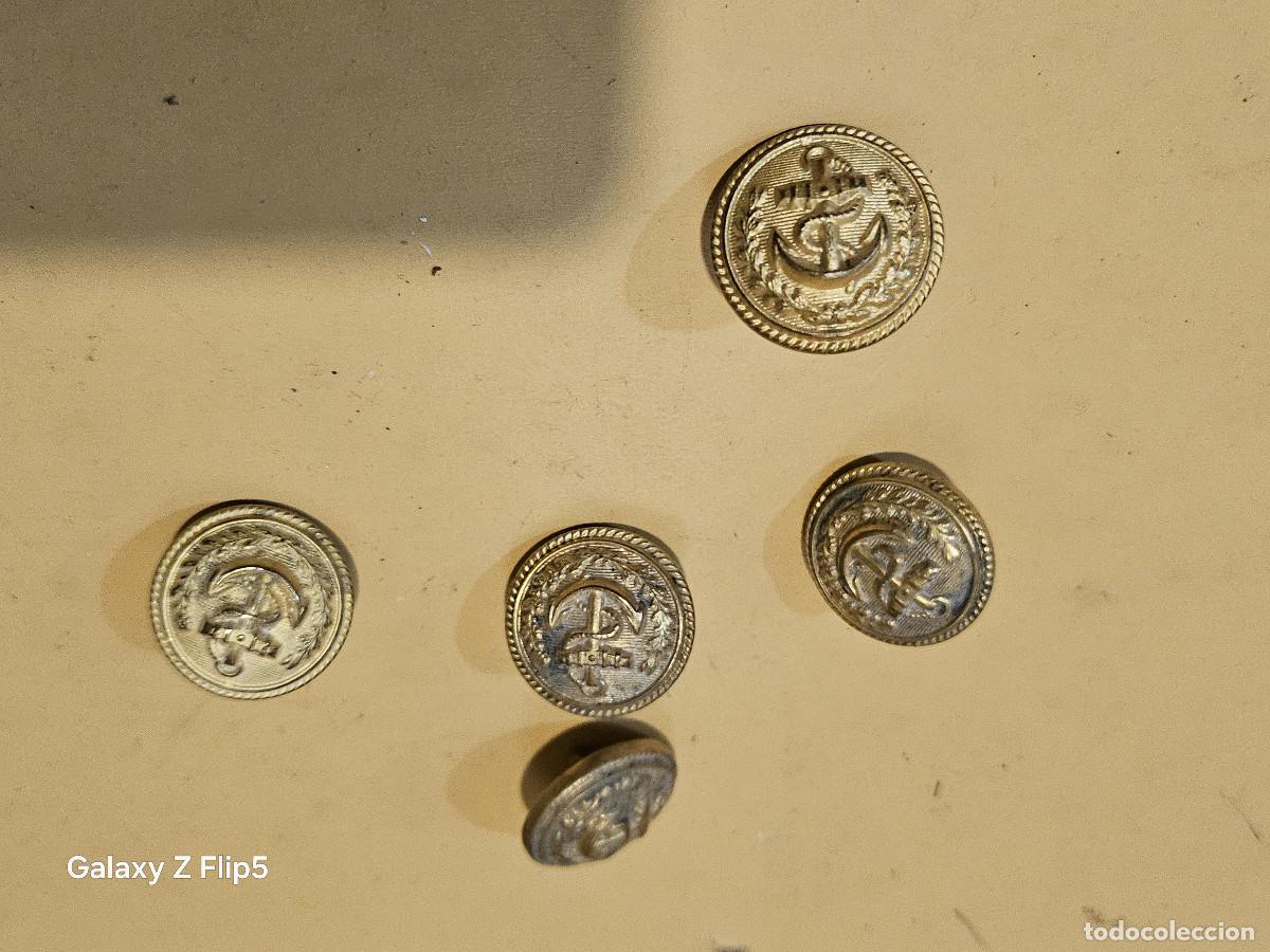 Vintage: 5 botones militares de la marina - Foto 1