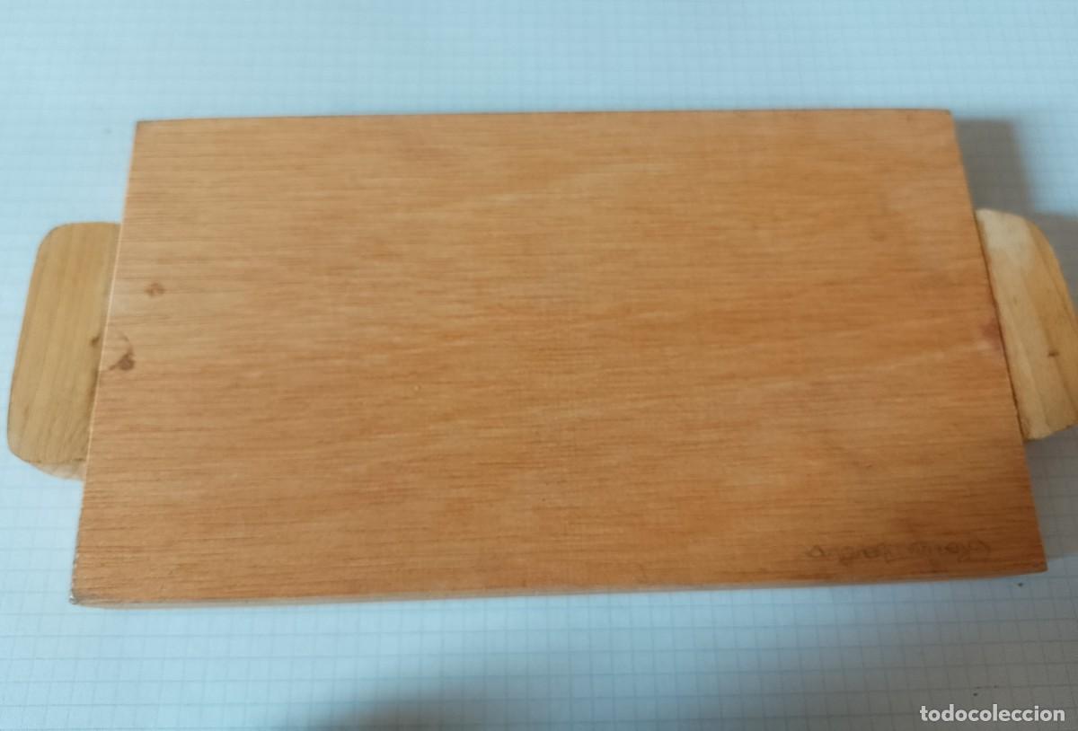 Vintage: Bandeja o similar de madera, esmaltada - Foto 2