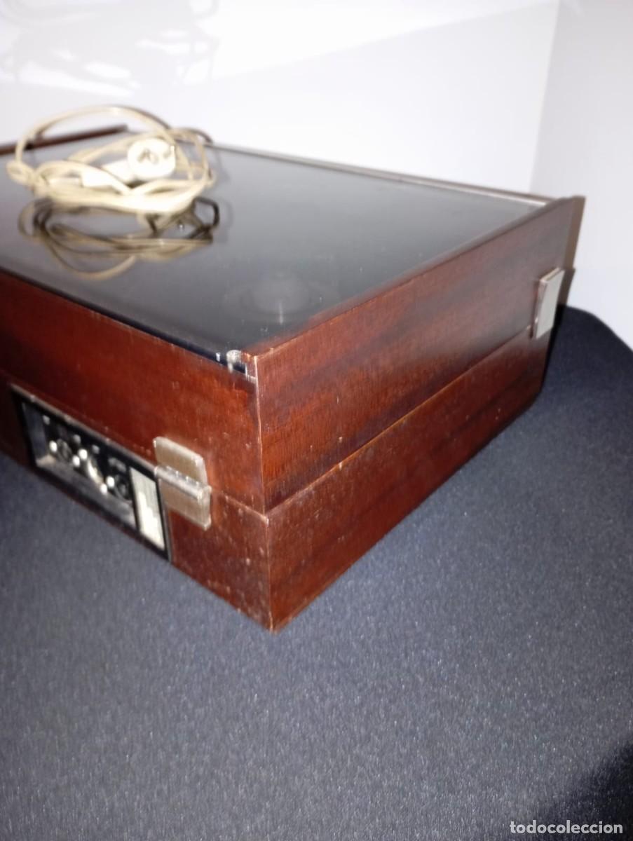 Vintage: Tocadiscos Emerson con sus altavoces de madera - Foto 7