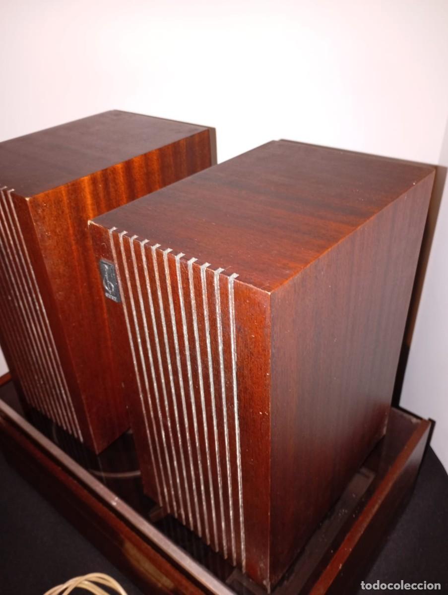 Vintage: Tocadiscos Emerson con sus altavoces de madera - Foto 9