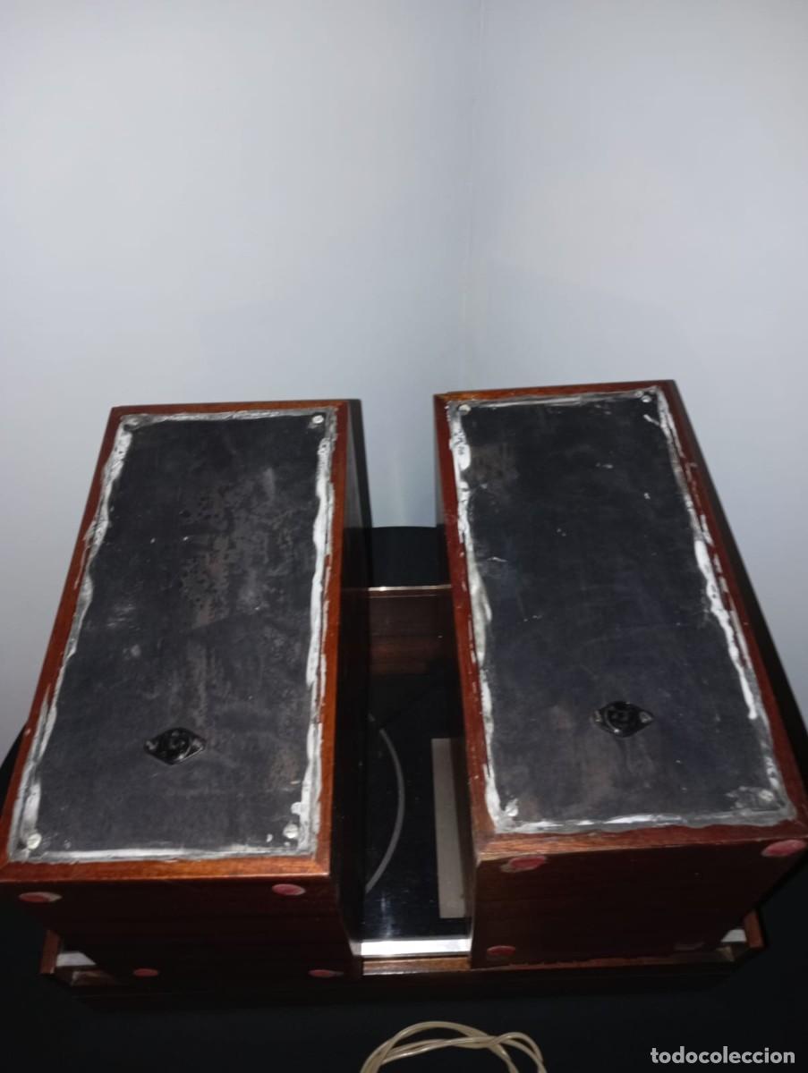 Vintage: Tocadiscos Emerson con sus altavoces de madera - Foto 12