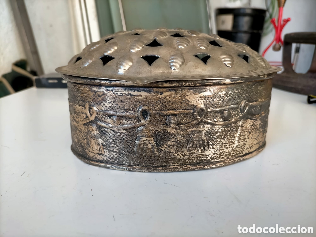 Vintage: JOYERO DE METAL ref JJ