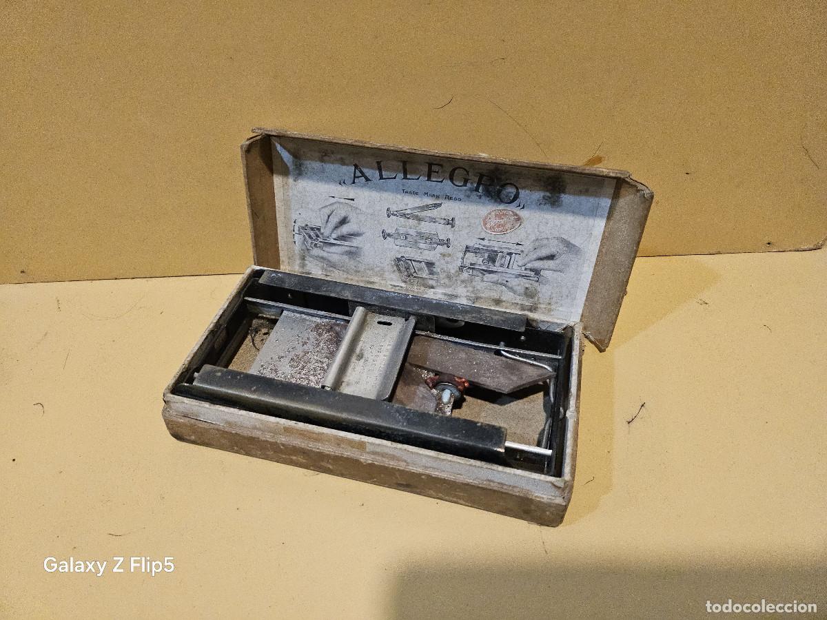 Vintage: afilador de cuchillas antiguas - Foto 1