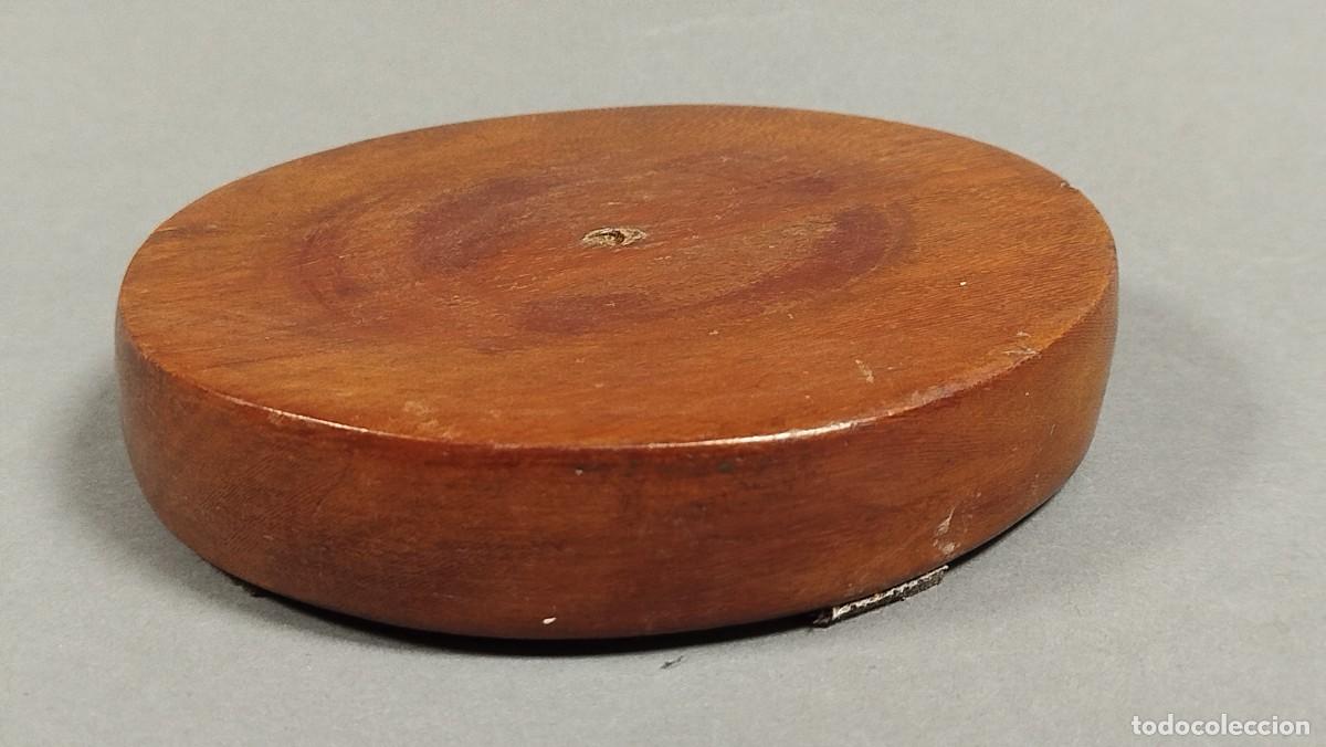 Vintage: BASE PEQUE&Ntilde;A DE MADERA OVALADA - Foto 2