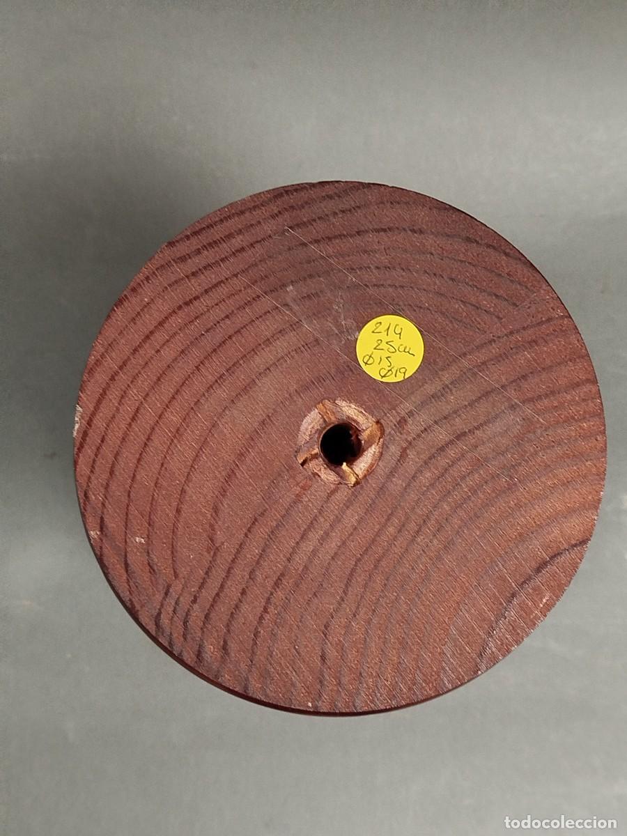 Vintage: BASE DE MADERA BARNIZADA PARA COLMILLO DE MARFIL - Foto 3