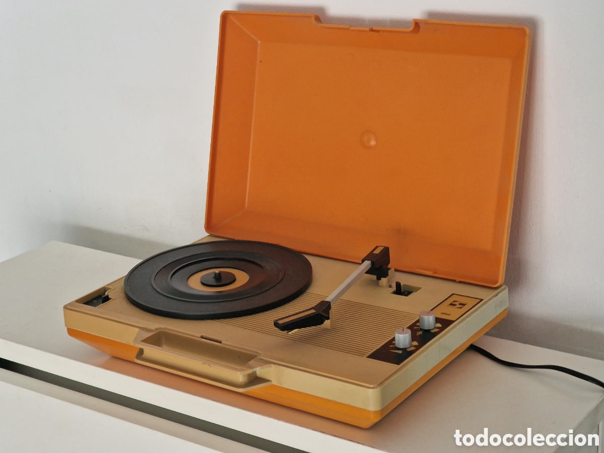 Vintage: Tocadisco de maleta vintage - Foto 2