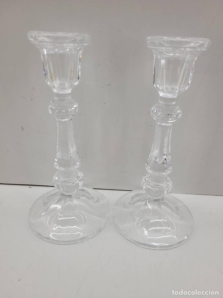 Vintage: 2 PORTAVELAS DE CRISTAL - Foto 1