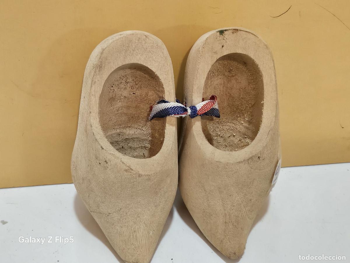 Vintage: 2 zapatos zocos en madera - Foto 2