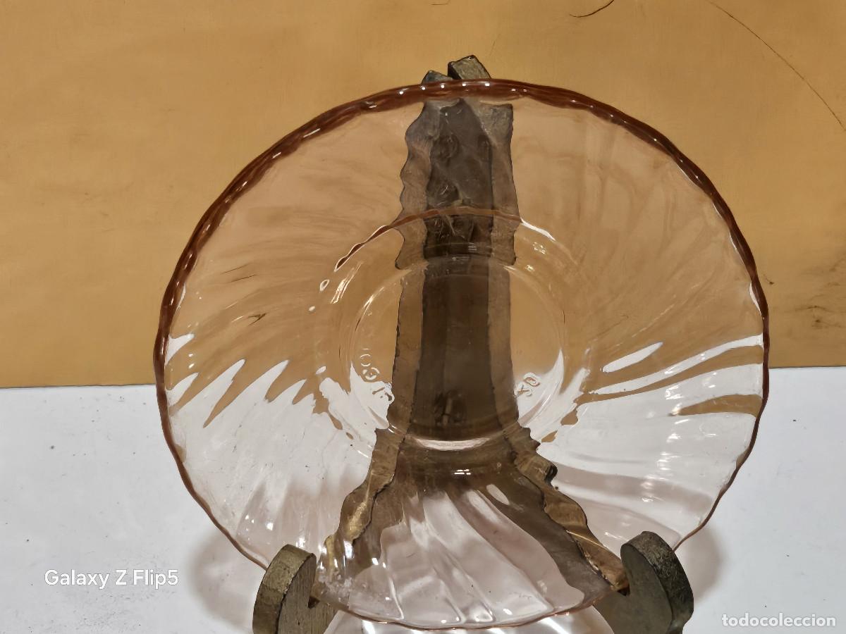 Vintage: peque&ntilde;o plato de cristal rosa - Foto 1