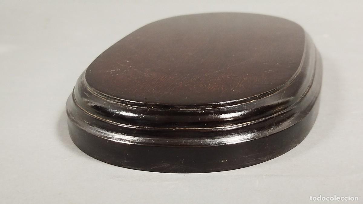 Vintage: BASE DE MADERA BARNIZADA - Foto 2