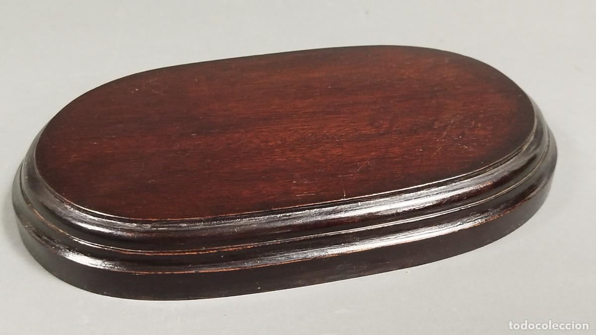 Vintage: BASE DE MADERA BARNIZADA - Foto 3