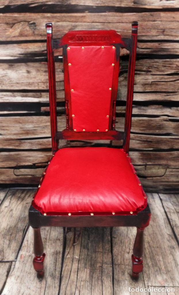 Vintage: silla vintage roja de piel