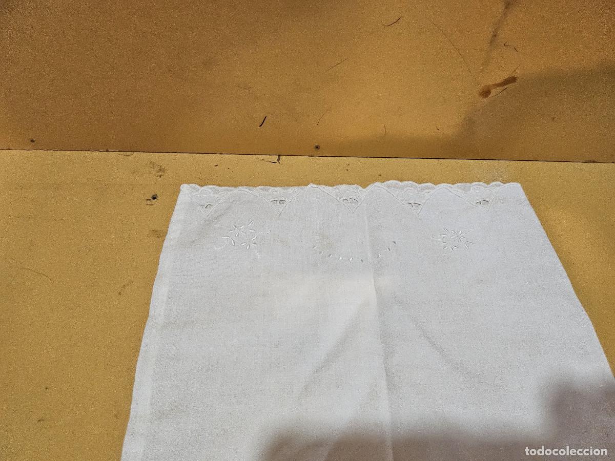 Vintage: pa&ntilde;o antiguo de mesa - Foto 3