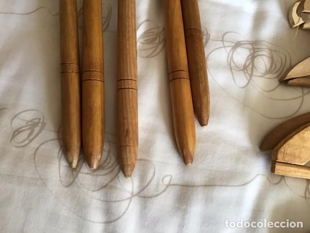 Vintage: LOTE DE PERCHAS DE MADERA VINTAGE - Foto 4