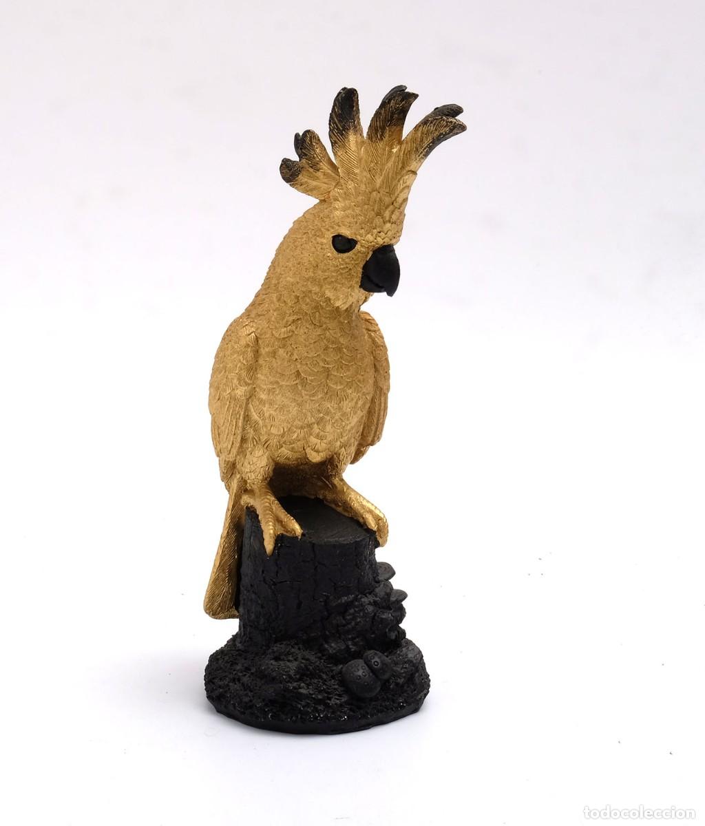 Vintage: Figura de papagayo dorado - Foto 3