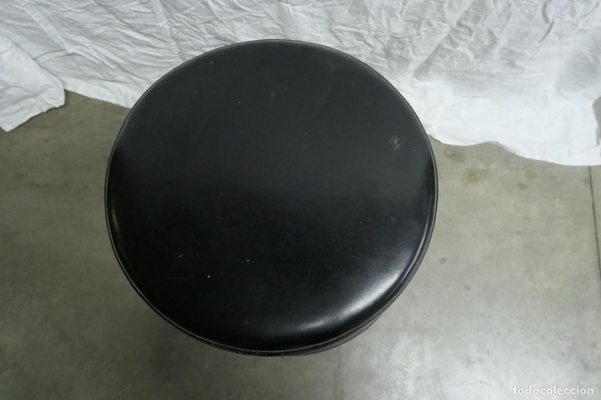 Vintage: Antiguo taburete industrial. Vintage. - Foto 7