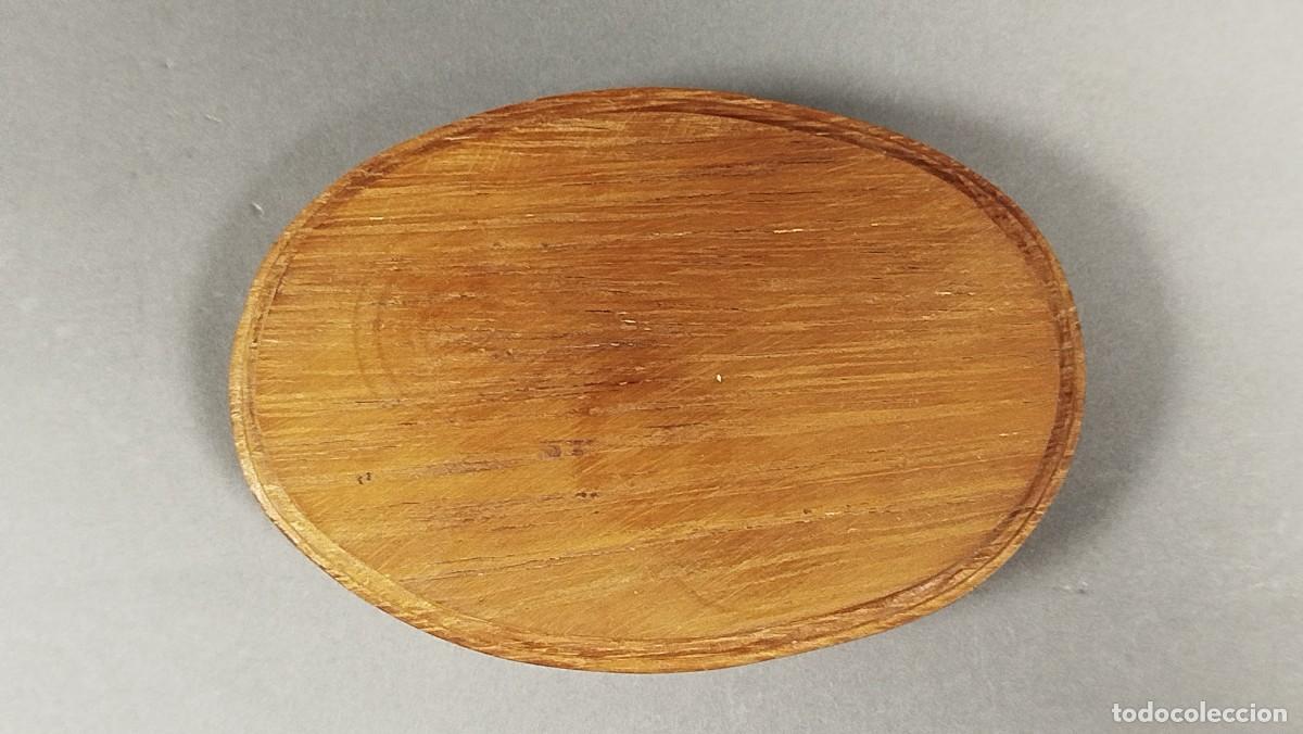 Vintage: PEANA DE MADERA OVALADA - Foto 2