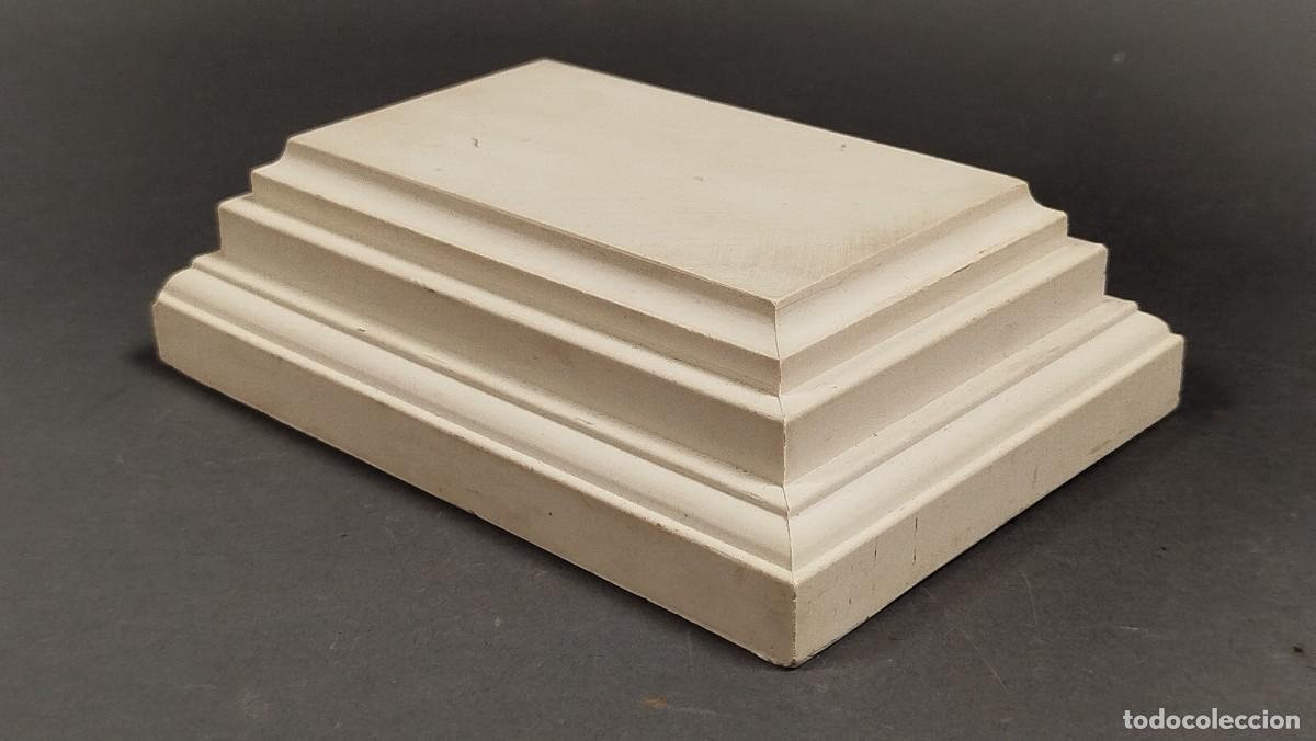 Vintage: BASE RECTANGULAR DE RESINA BLANCA - Foto 3