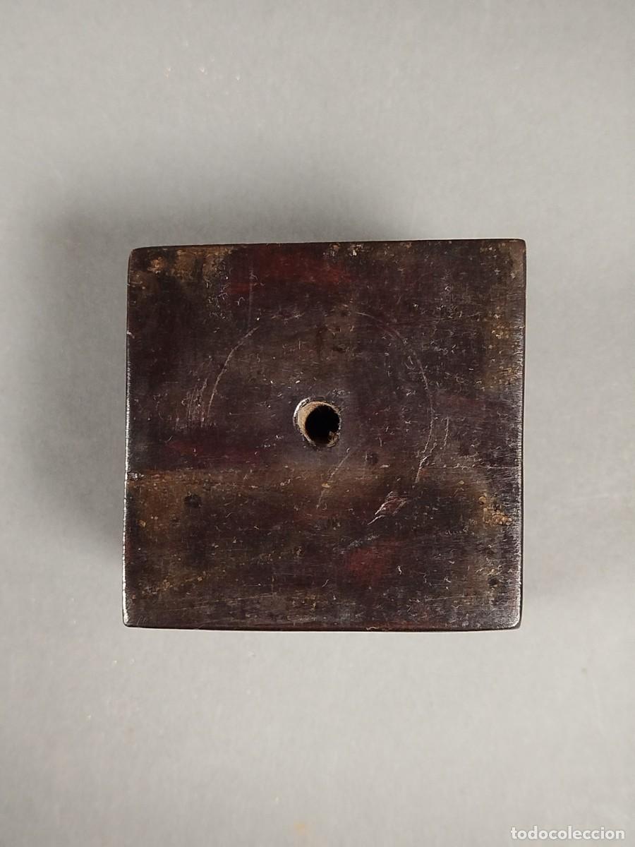 Vintage: BASE DE MADERA DE RAIZ CON FORMA DE CUBO - Foto 4