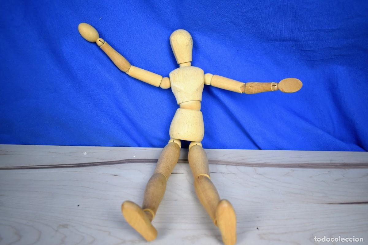 Vintage: Maniqu&iacute; articulado en madera - Foto 1