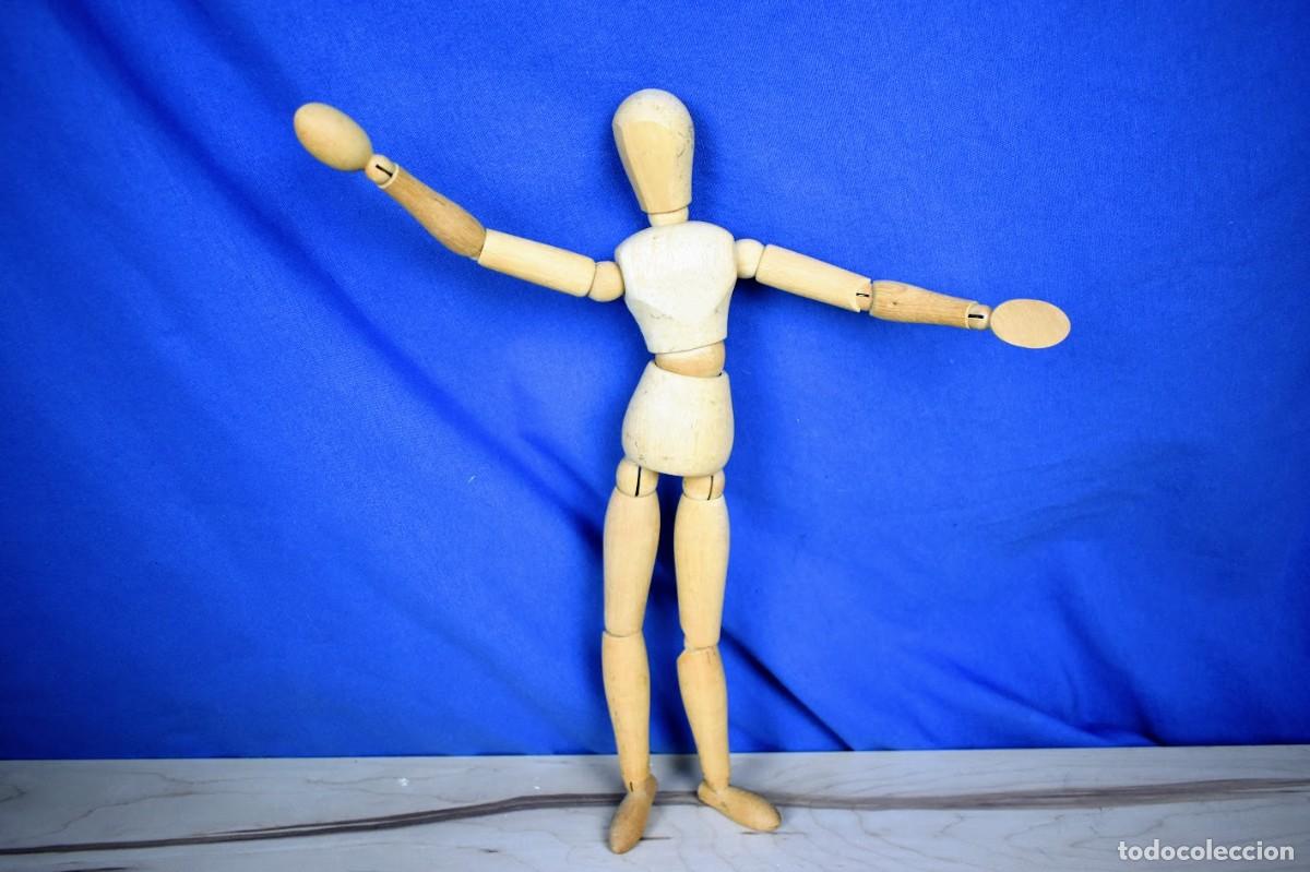 Vintage: Maniqu&iacute; articulado en madera - Foto 2