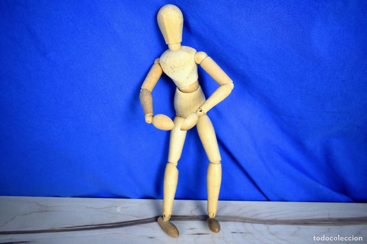 Vintage: Maniqu&iacute; articulado en madera - Foto 5