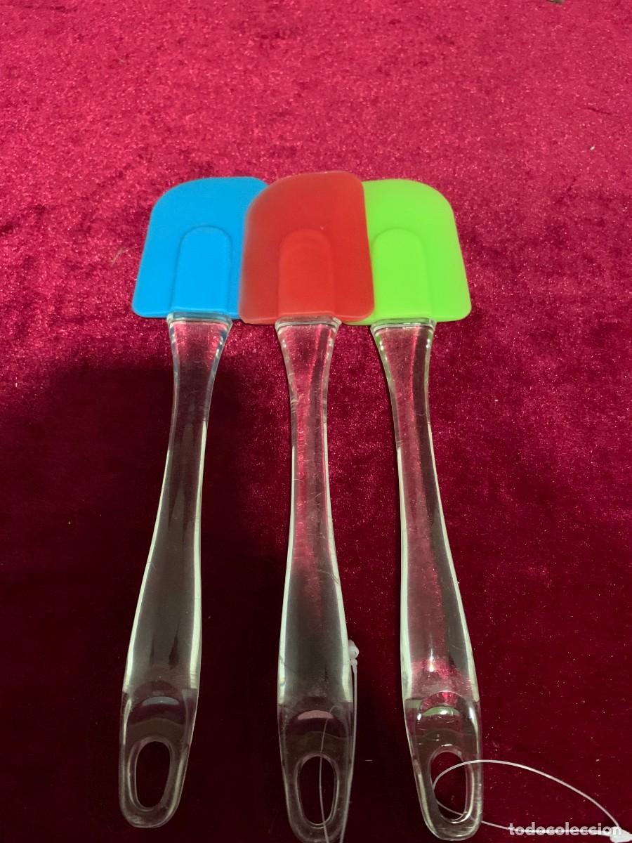 Vintage: MENAJE; ESPATULA FLEXIBLE DE SILICONA PARA COCINA